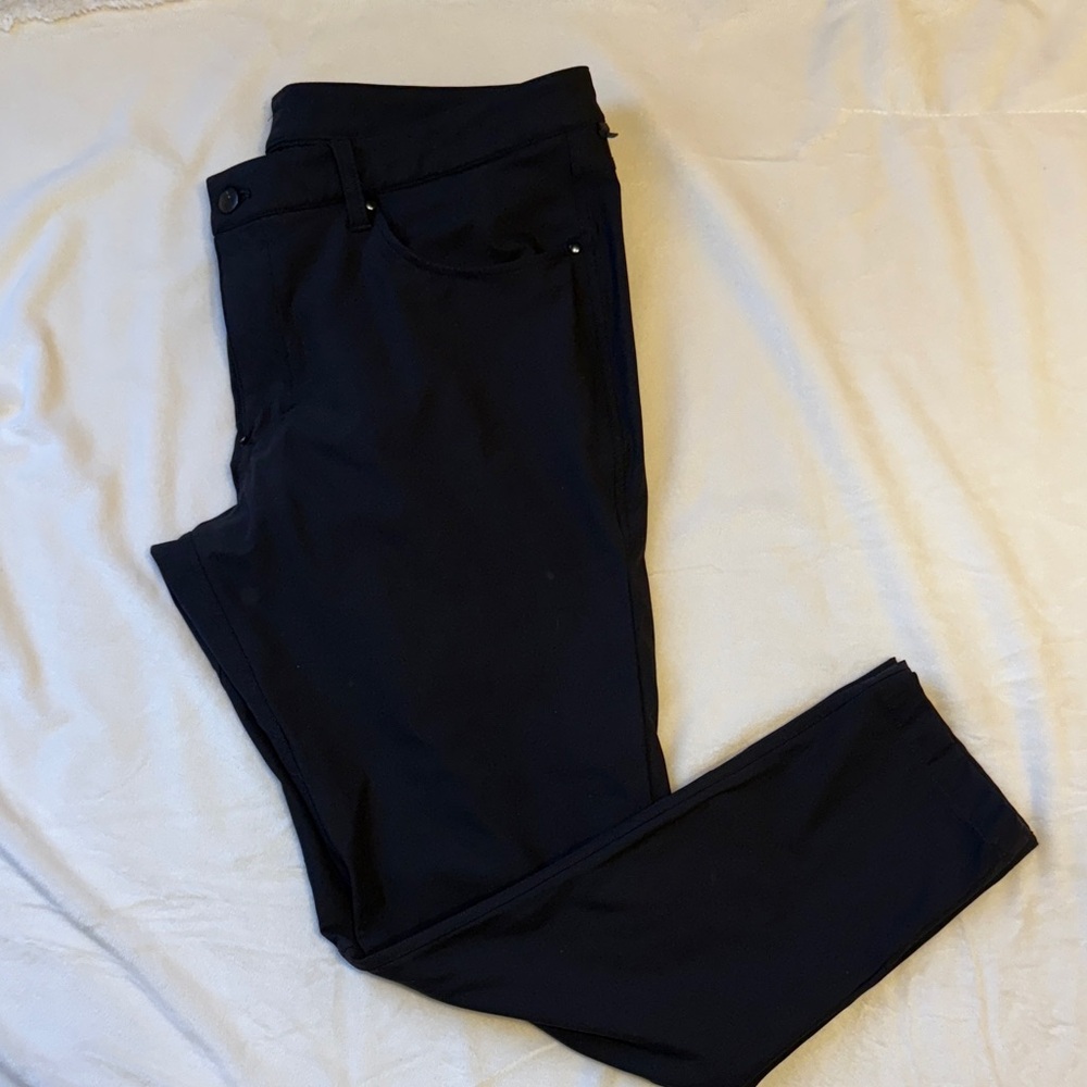 Lululemon Athletica Men's Navy Dress Pants